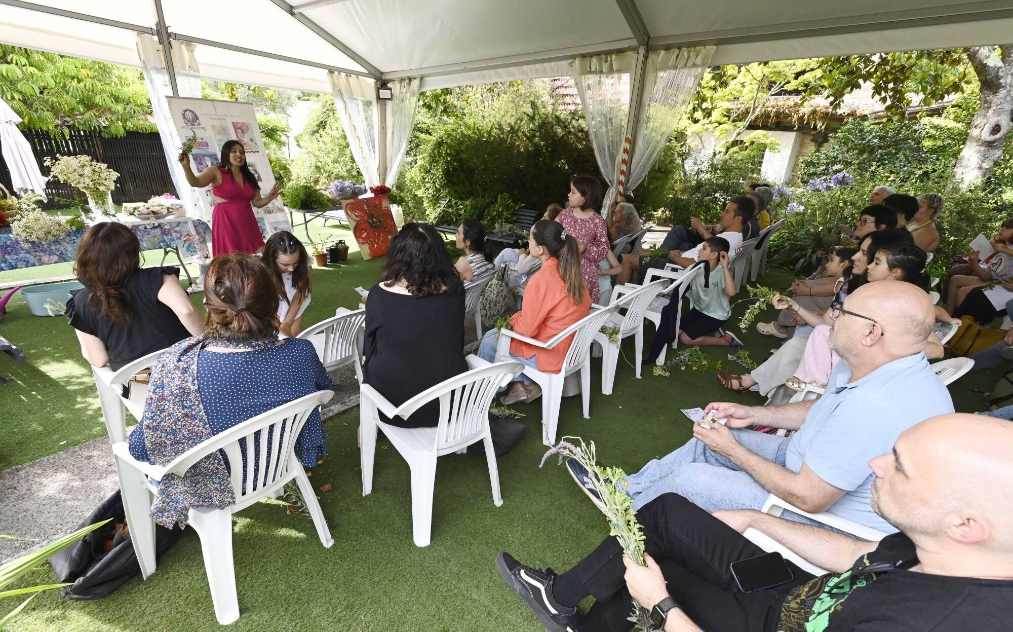 Taller para elaborar ramos de San Xoán en la Fundación Sales de Vigo