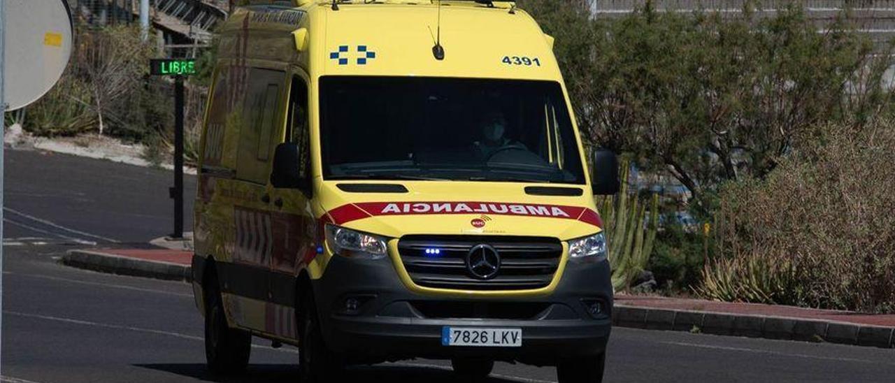 Una ambulancia del SUC.