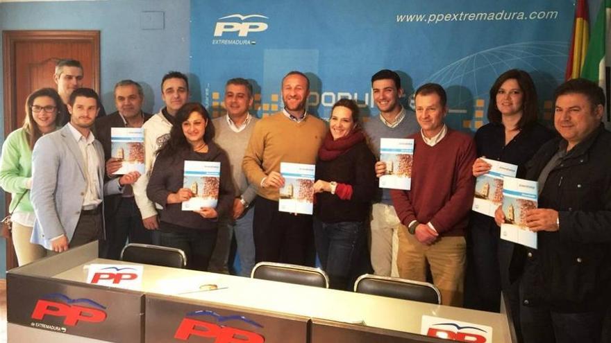 Lobato anuncia que la candidatura del PP a Almendralejo incluirá a todos sus ediles