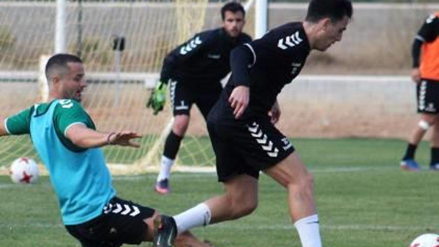 El equipo se ejercitó en Orpesa del Mar