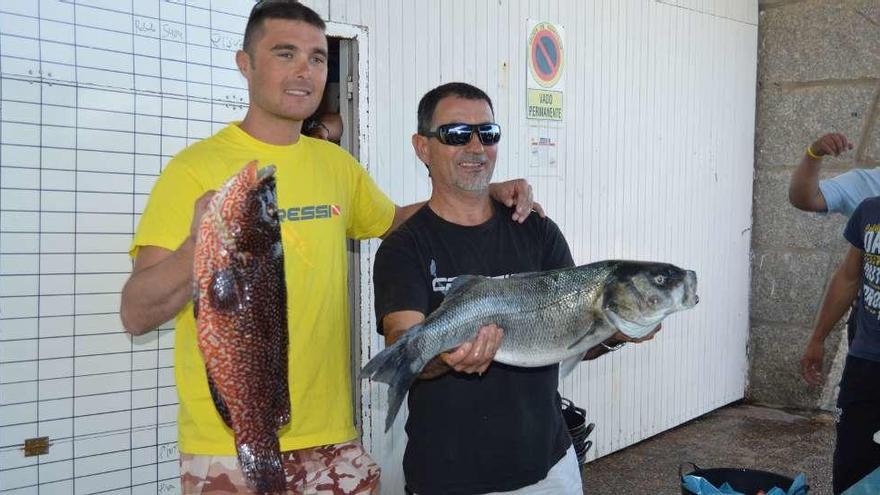 El Campeonato de Pesca Deportiva de Marín dio de comer a 87 familias