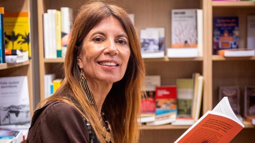 Sibila Freijo, escritora y periodista: «A las de 50 también nos gustan los de 30»