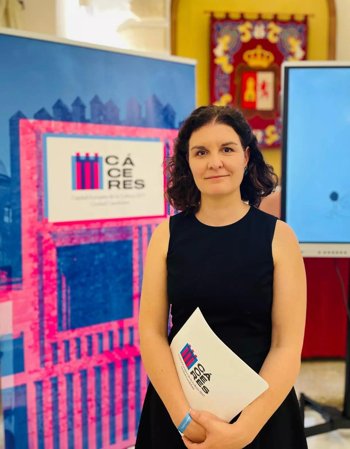 Iris jugo, coordinadora general de la candidatura.