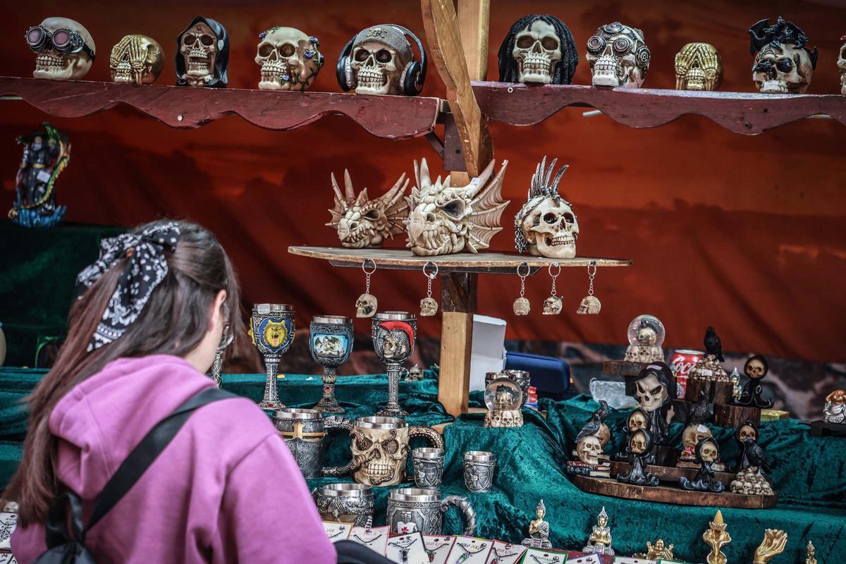 Estas son las mejores imágenes del arranque del Mercado Medieval de Orihuela 2026