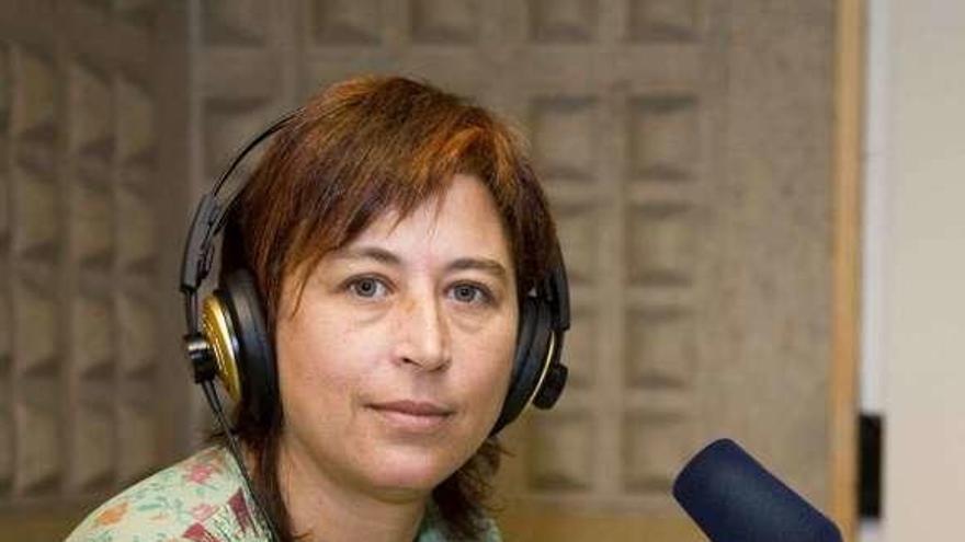 Ana Romaní, en su etapa al frente del &#039;Diario Cultural&#039; de la Radio Galega.