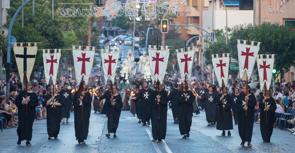 Fiestas de Altozano: Entrada de Bandas y la Entrad