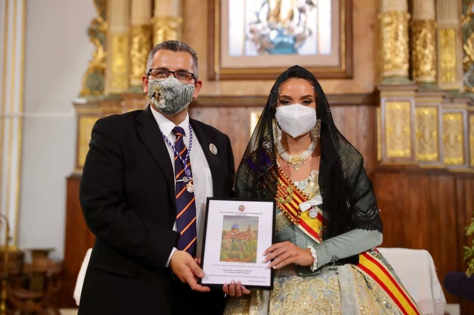 Las falleras mayores de València vuelven en las fiestas de Navajas