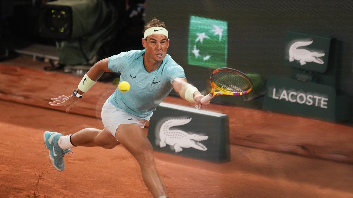 Nadal, durante su eliminación en Roland Garros.