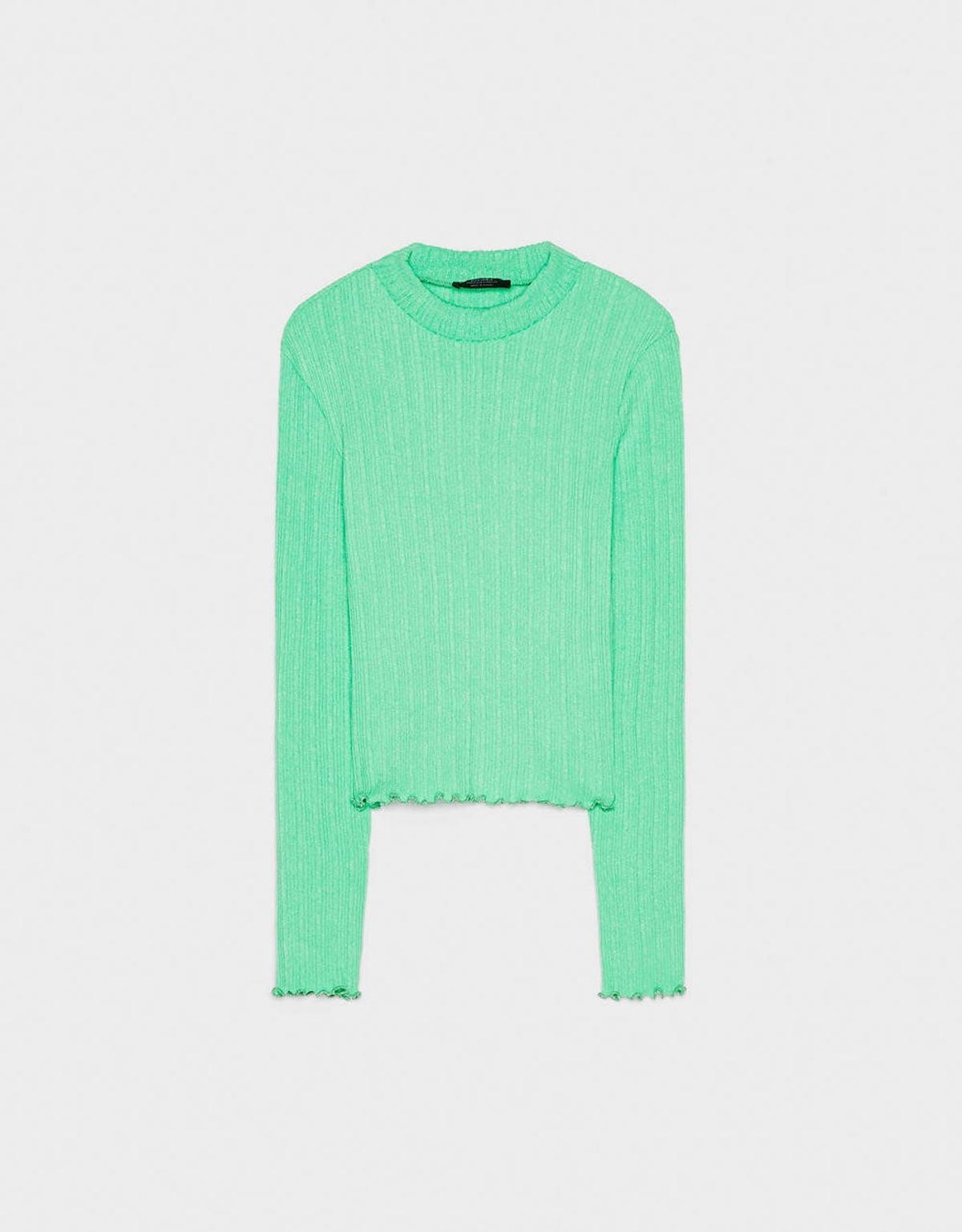 Jersey verde flúor de Bershka (precio: 12,99 euros) Jersey verde flúor de Bershka (precio: 12,99 euros)