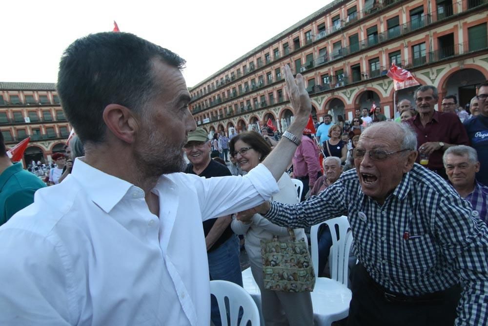 Antonio Maíllo y Pedro García en el mitin de IU en Córdoba
