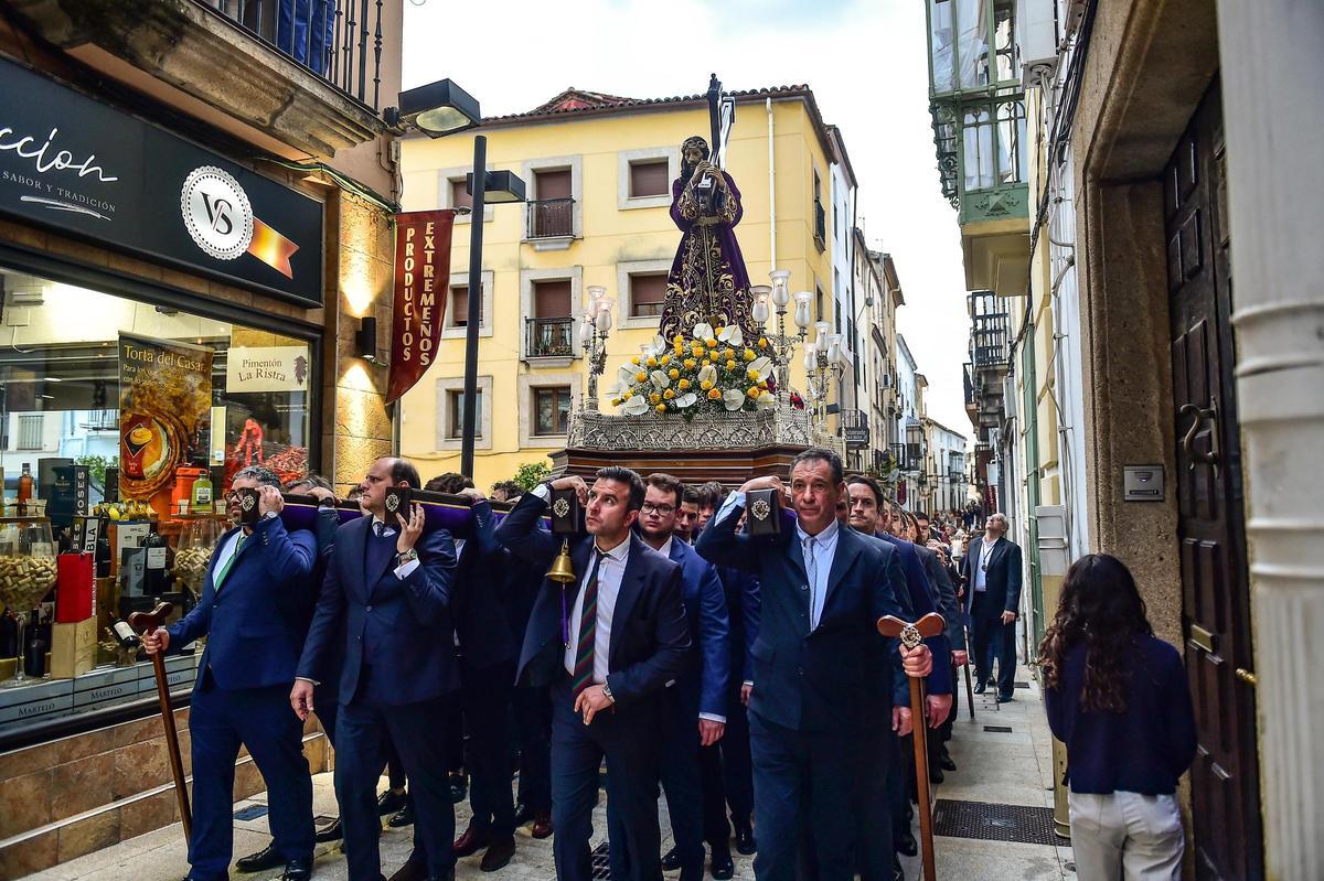 Salida Extraordinaria de Nuestro Padre Jesús Nazareno de Plasencia en su 95 aniversario
