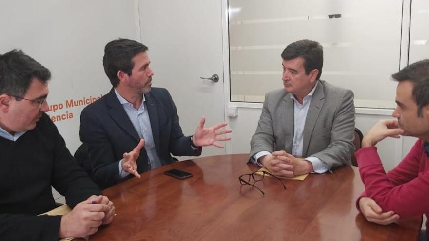 Rafa Torres se reunió con Ciudadanos (en la foto) y con el PP.