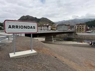 Arriondas presume de puente