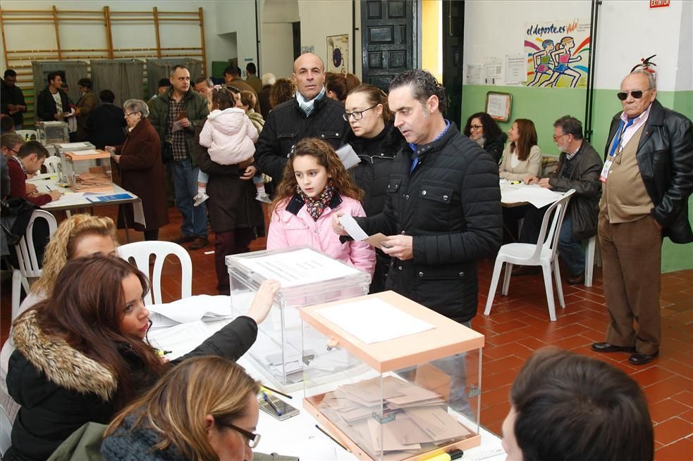 FOTOGALERÍA / CÓRDOBA VOTA EN EL 20D