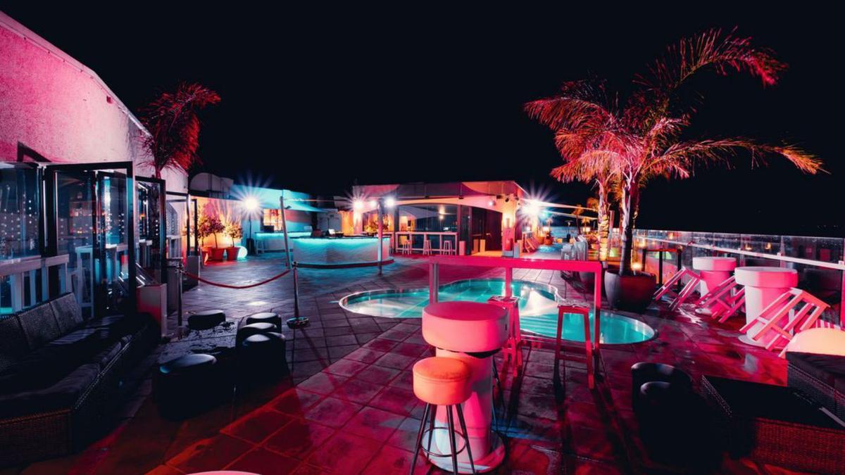 La terrassa de la discoteca.
