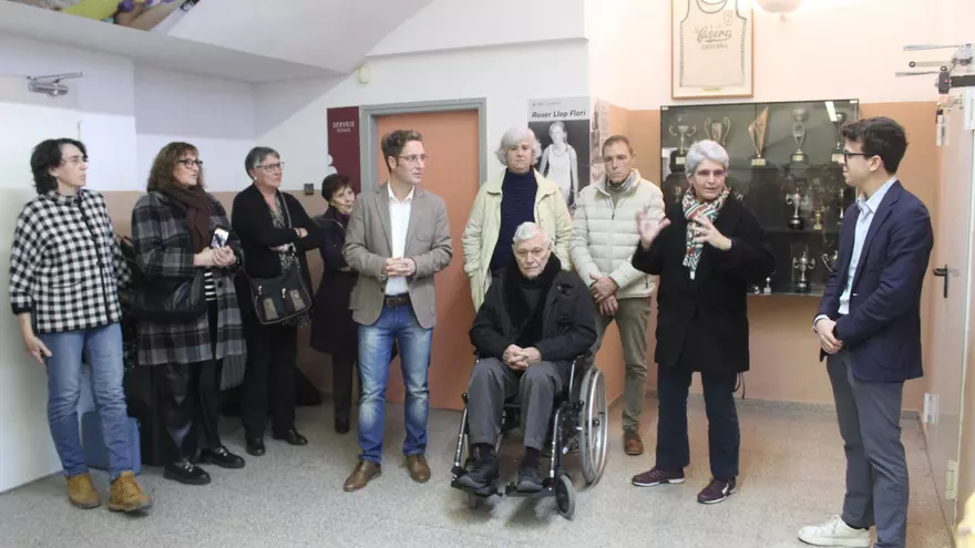 VÍDEO | Figueres inaugura un espai d’homenatge a l’exjugadora internacional Roser Llop