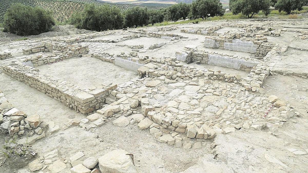 El Ayuntamiento de Baena inicia la puesta en valor de la casa del panadero de Torreparedones