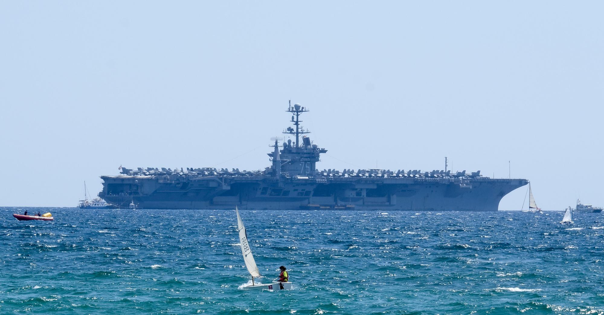 El portaviones nuclear Harry S. Truman ya está en Palma