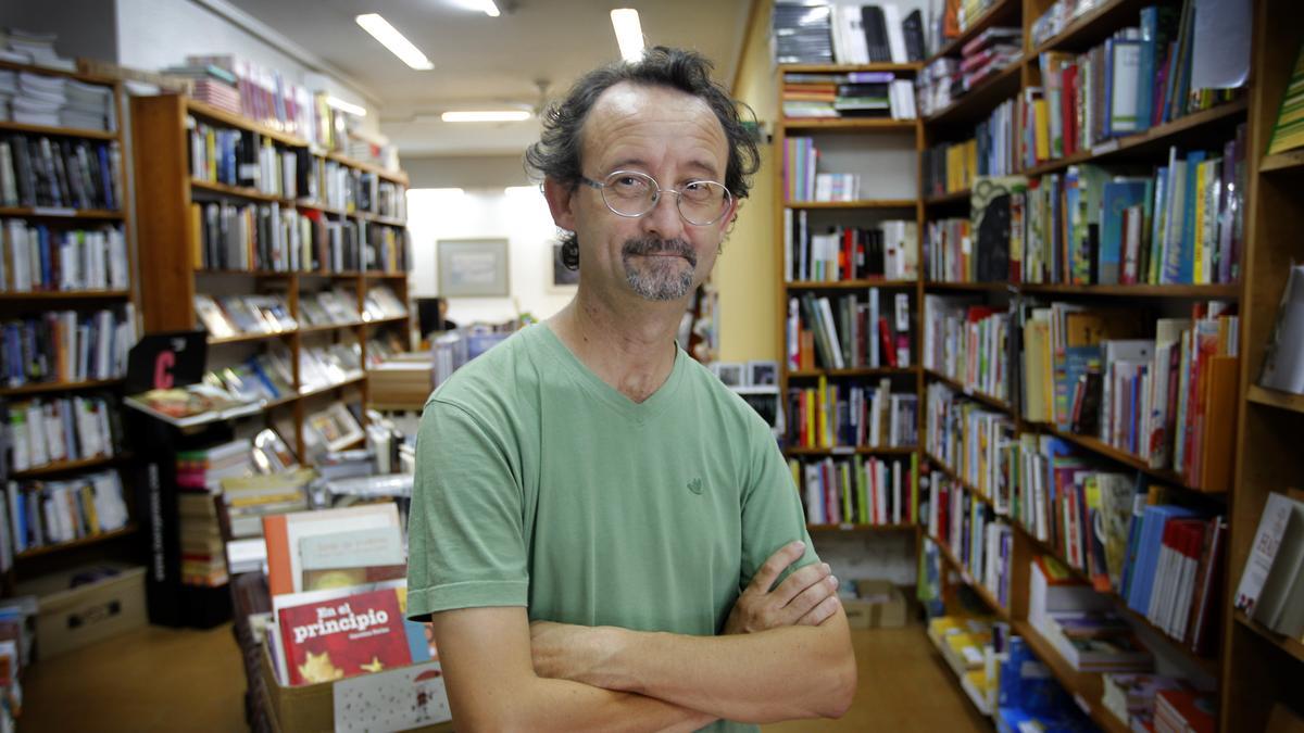 Font de Mora en la Librería Railowsky de València.