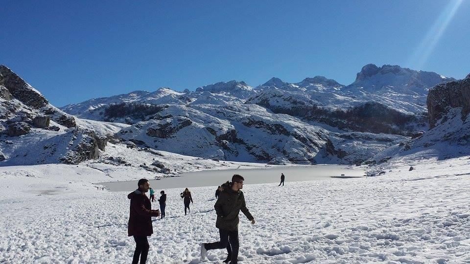 Nieve en los Lagos