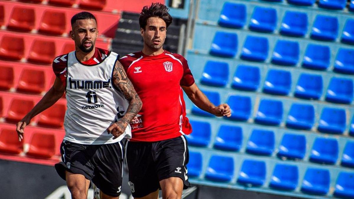 El Eldense tratará de seguir con la buena dinámica.