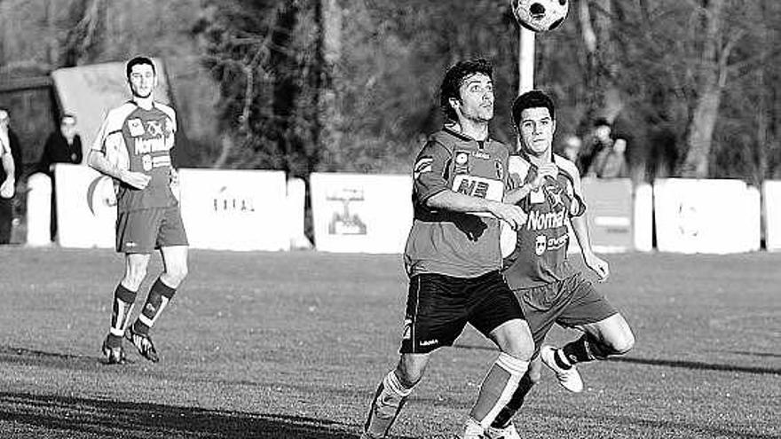 Un partido disputado en el campo del Nora, en Colloto.