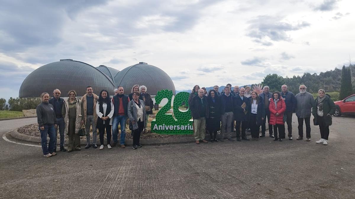 Fotografía de familia de la presentación del vigésimo aniversario del Muja.