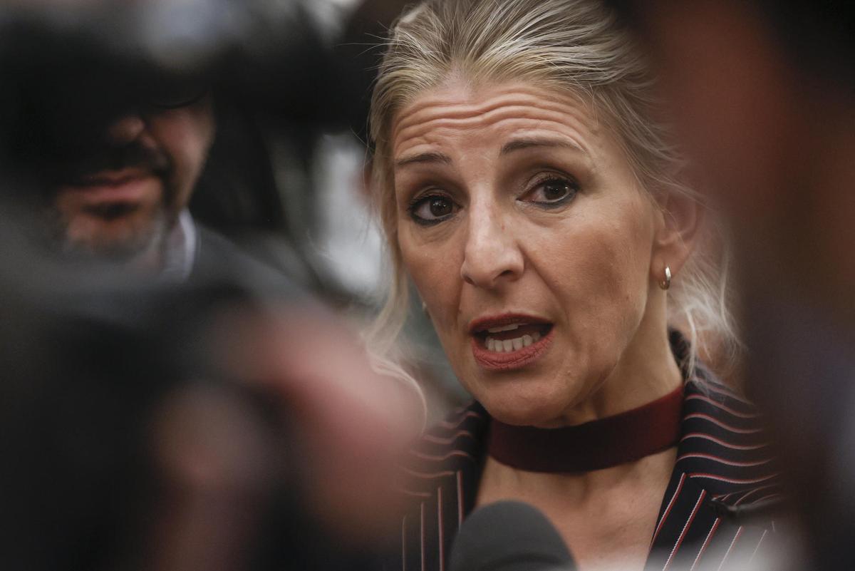 Yolanda Díaz, en los pasillos del Congreso de los Diputados.