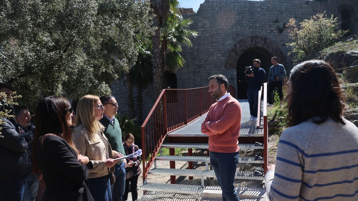 Sagunt mejora el entorno del Teatro Romano y el Castillo