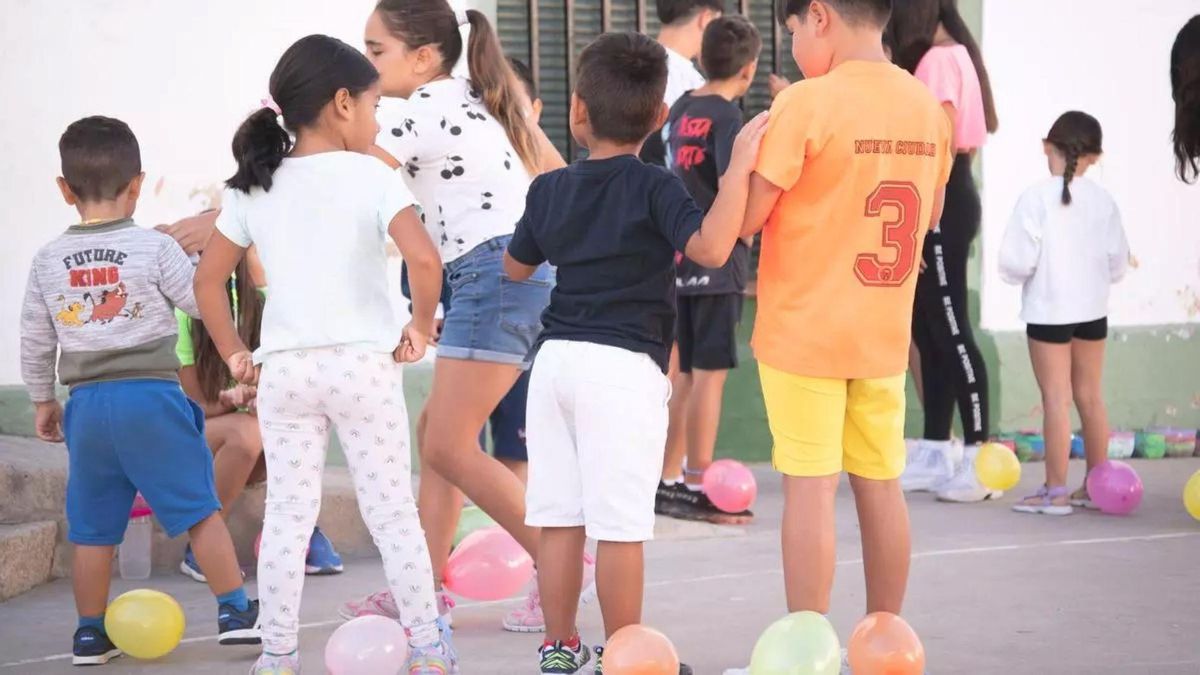 Menores participantes en los campamentos de verano en Mérida.
