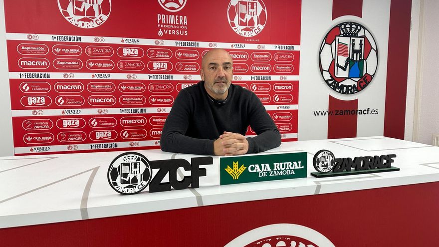 Juan Sabas, entrenador del Zamora CF: "Hemos salido reforzados de la Copa"