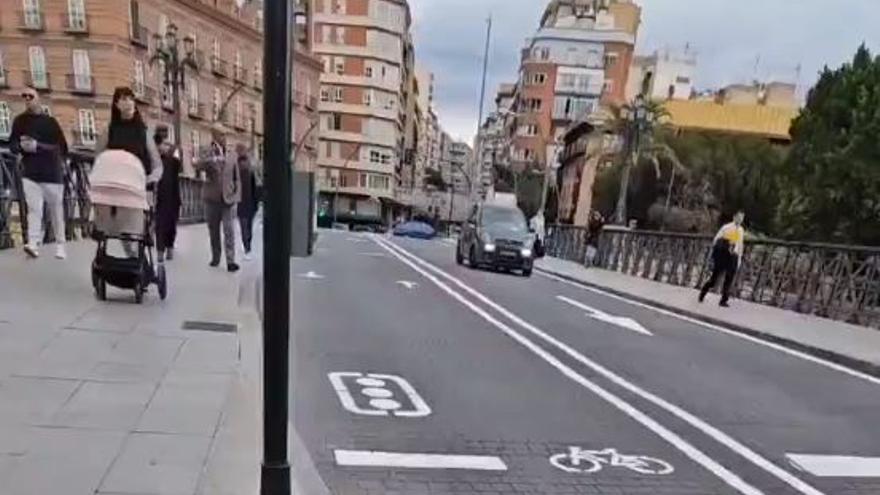 El carril bici del Puente Viejo permite ir sin interrupciones del Campus de Espinardo a El Rollo