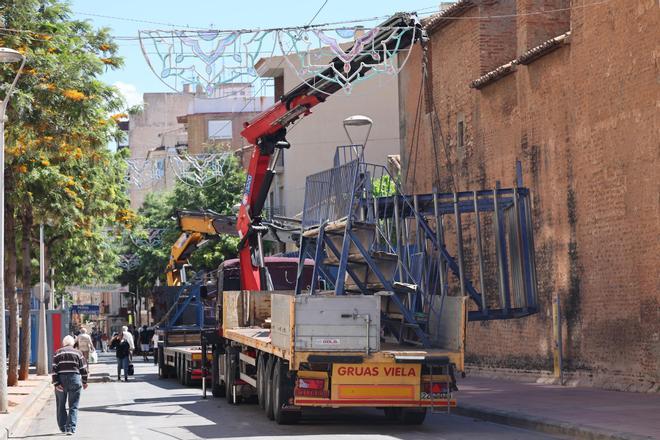 Galería de fotos del montaje de cadafals para las fiestas de Sant Pasqual en Vila-real