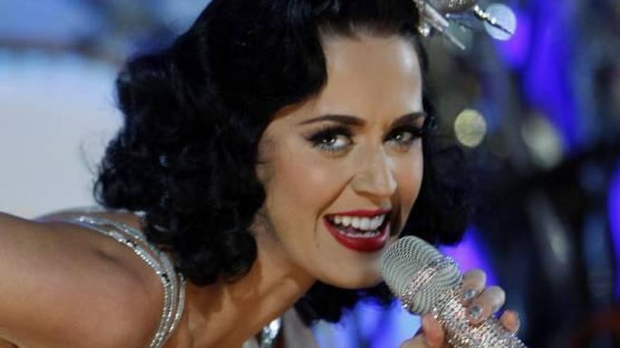 Katy Perry pasa la Navidad en casa de ´Los Simpson´