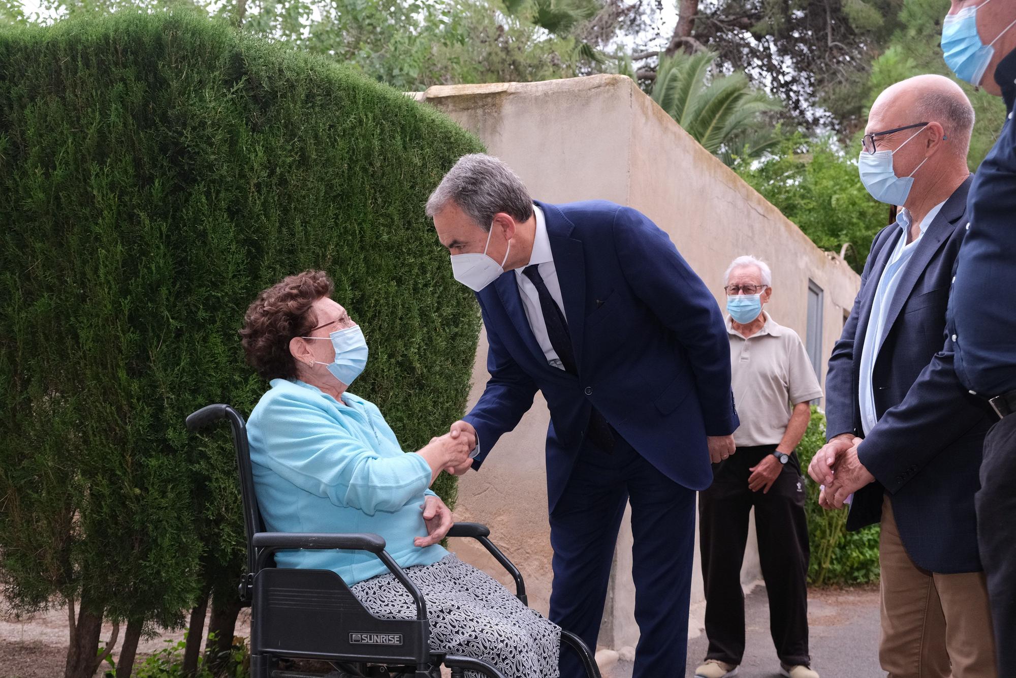 Visita del expresidente Jose Luis Rodríguez Zapatero al Fondó de Monóvar, última sede del gobierno Republicano