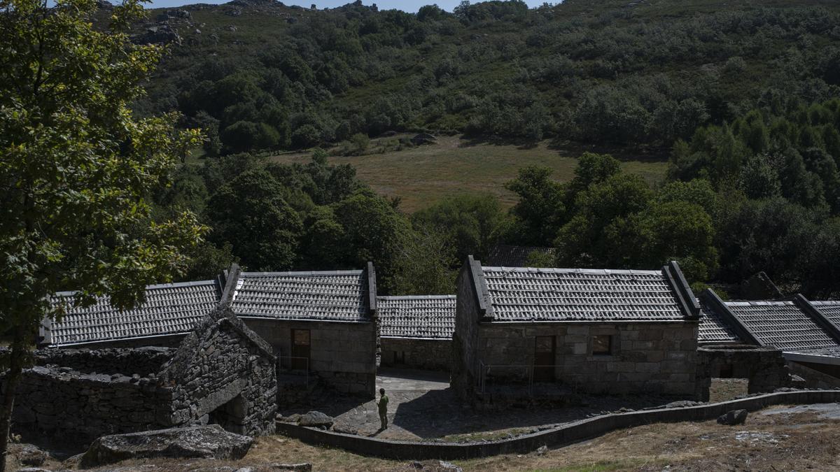 El enclave natural privilegiado en el que está la aldea de O Salgueiro. // BRAIS LORENZO