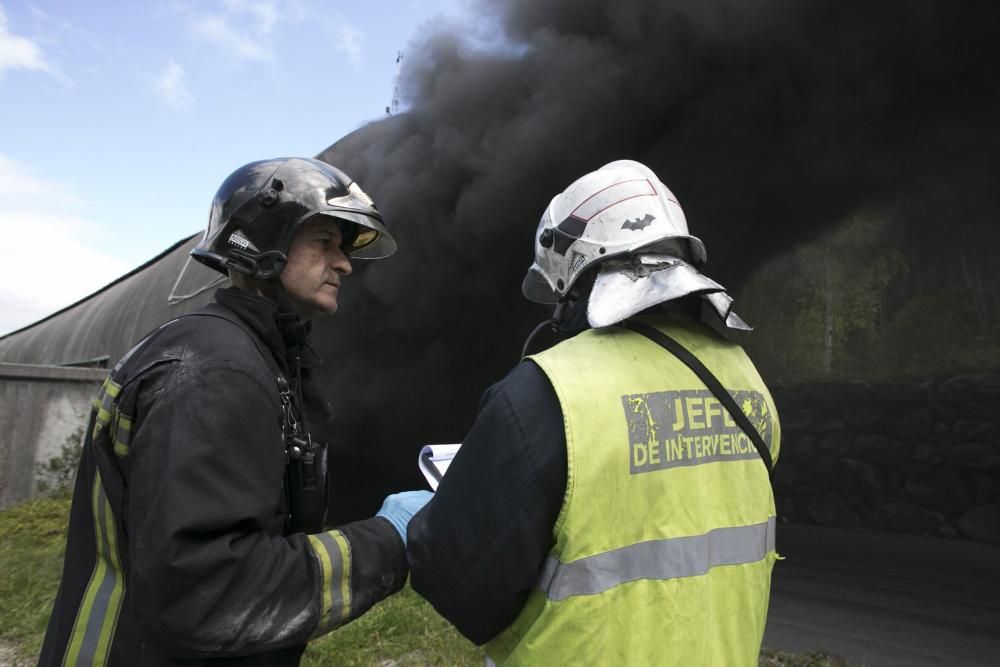 El túnel de San Pedro, en Anes, acoge pruebas de extinción de incendios