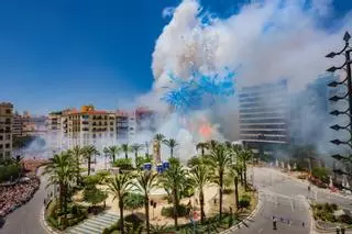 Ferrández arrasa en el concurso de mascletás de Hogueras