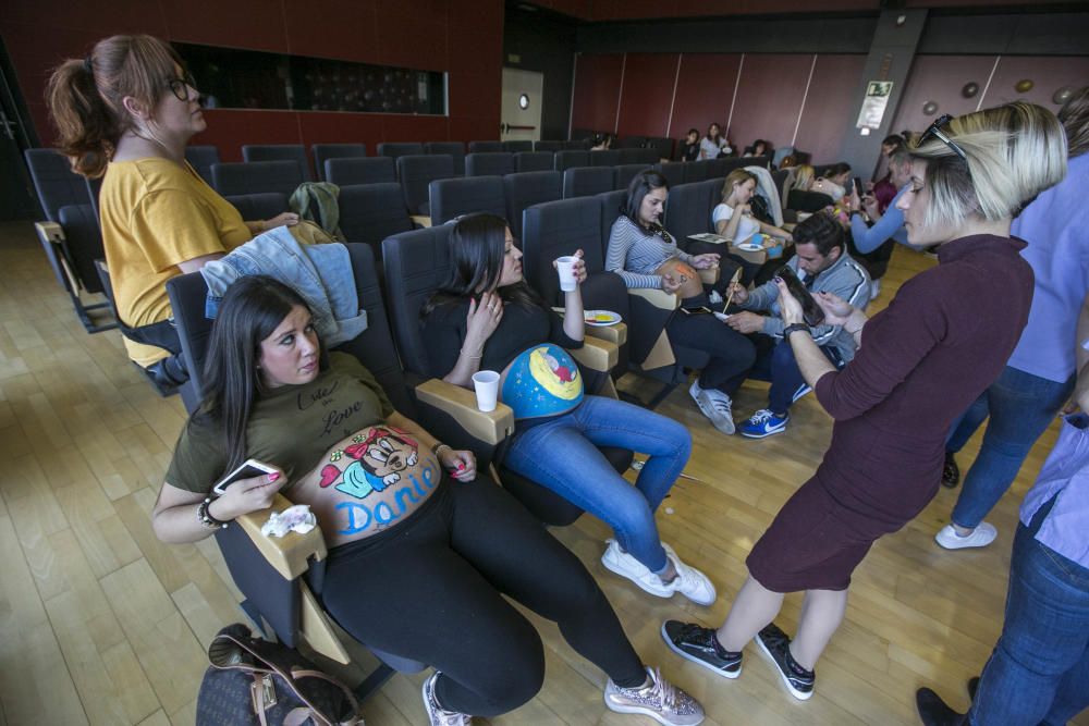 Taller de "pintabarrigas" en el Vinalopó