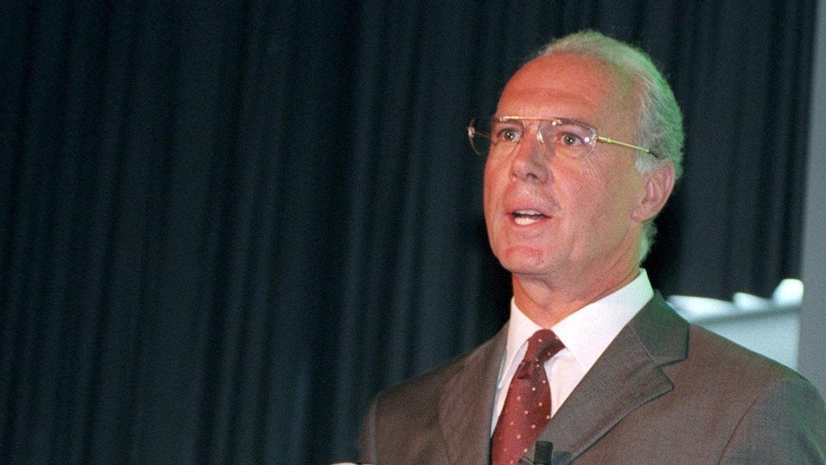 Franz Beckenbauer, hier auf einem Archivbild aus dem Jahr 2000.