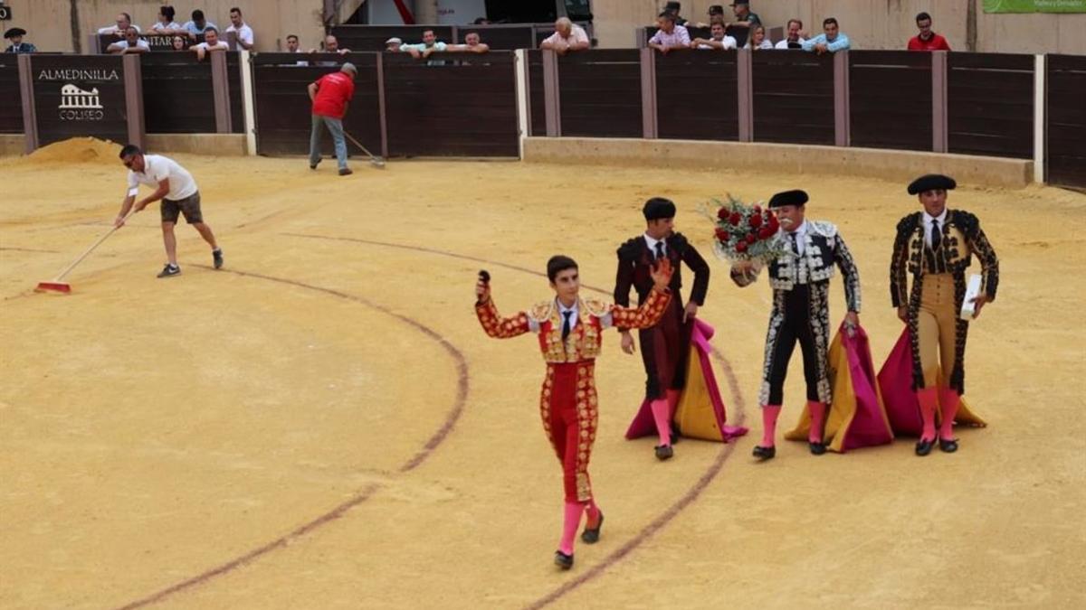 Alumnos de una escuela de tauromaquia