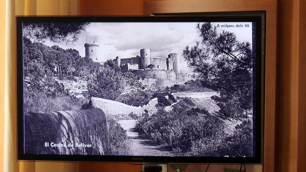 La UIB digitaliza 5.000 postales del 'boom' turístico en Baleares del Fondo Vicenç Rotger i Buïls