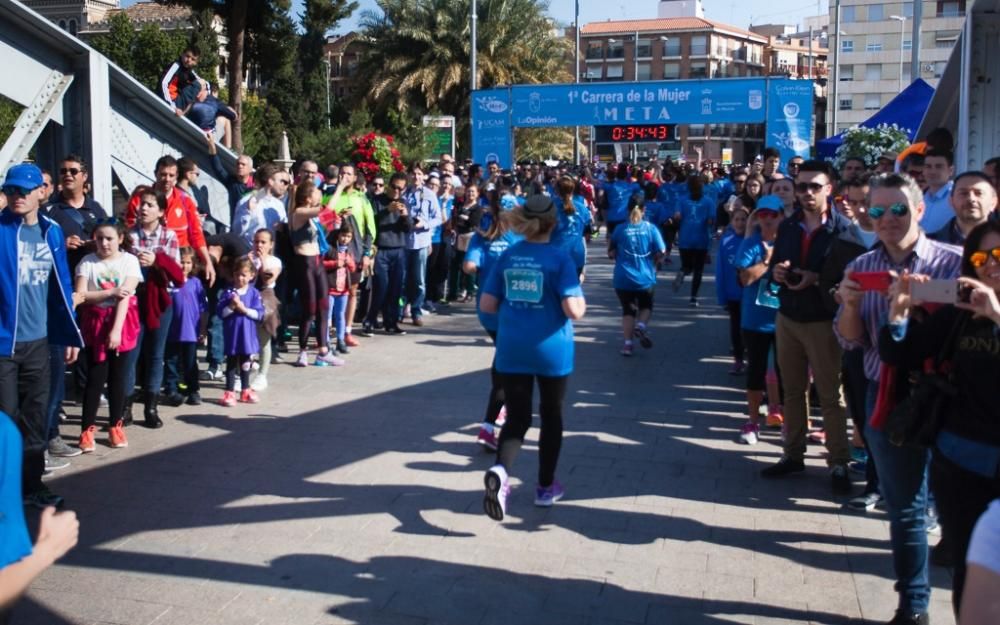 Carrera de la Mujer: Paso por el Puente de Hierro