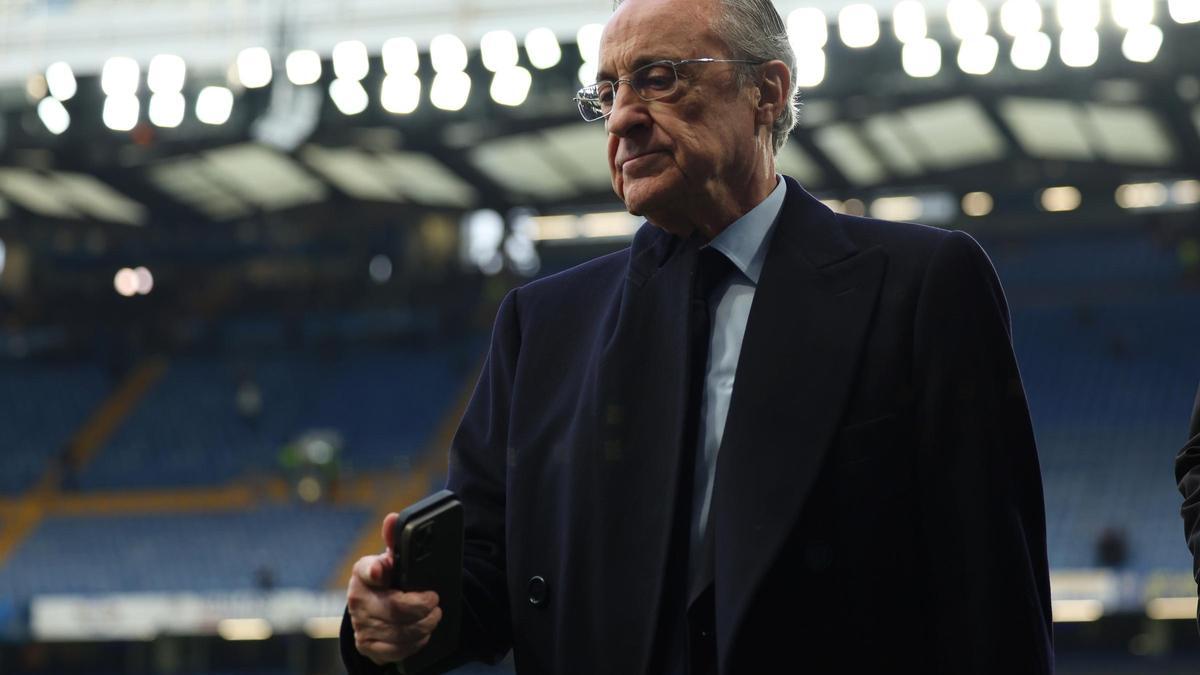 Florentino Pérez, en Stamford Bridge.