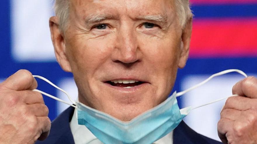 Joe Biden, con mascarilla.