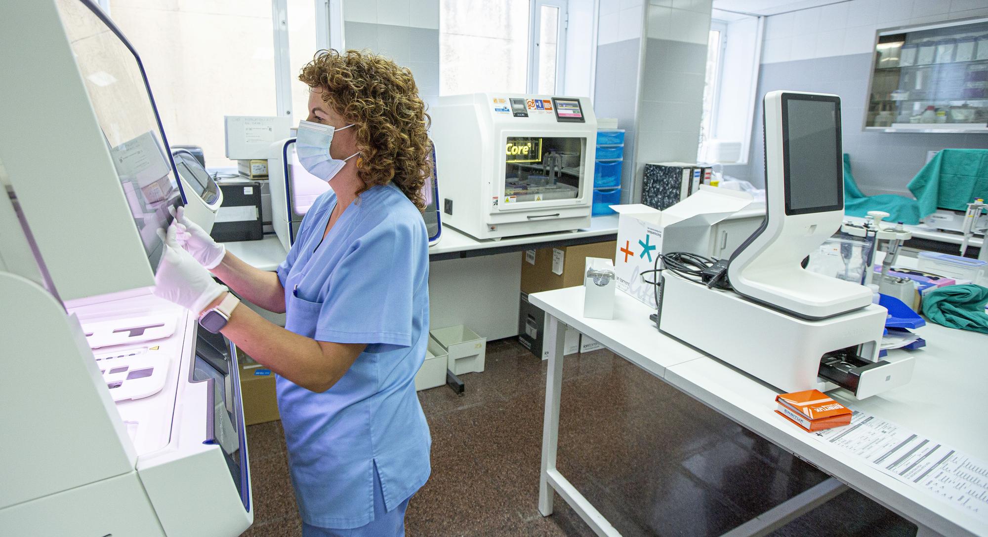 Una técnica que permite afinar en el diagnóstico del cáncer en el Hospital de Alicante