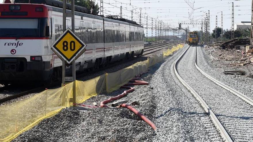 Adif achaca la lentitud del Corredor al desinterés de los operadores