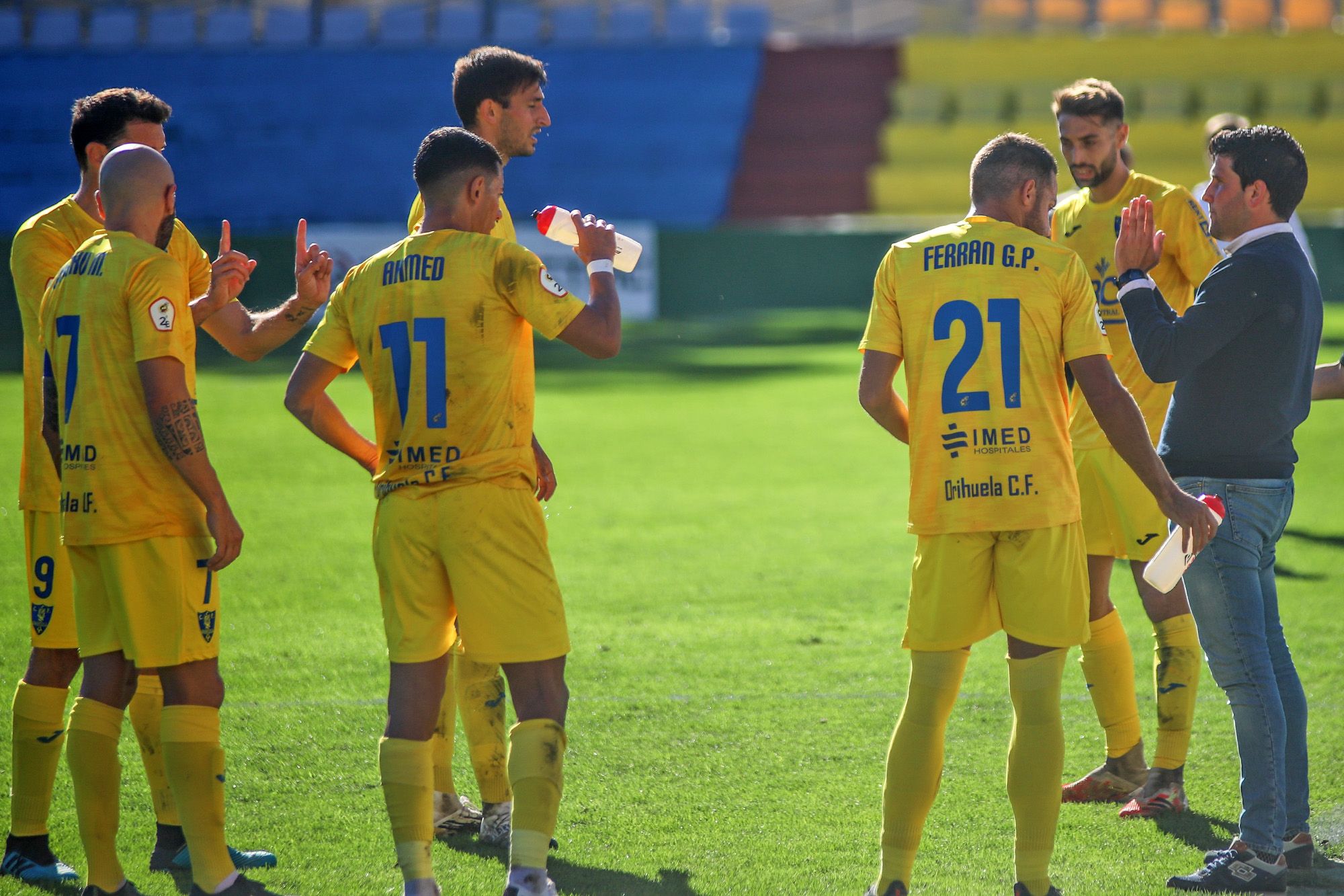 El Orihuela vence al Peña Deportiva y se sitúa tercero