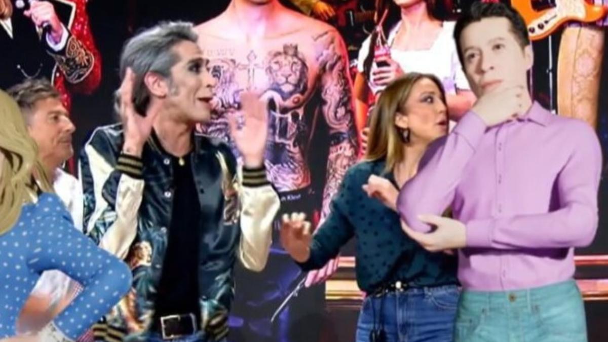 Mario Vaquerizo y Bea Archidona asustados en 'TardeAR'.