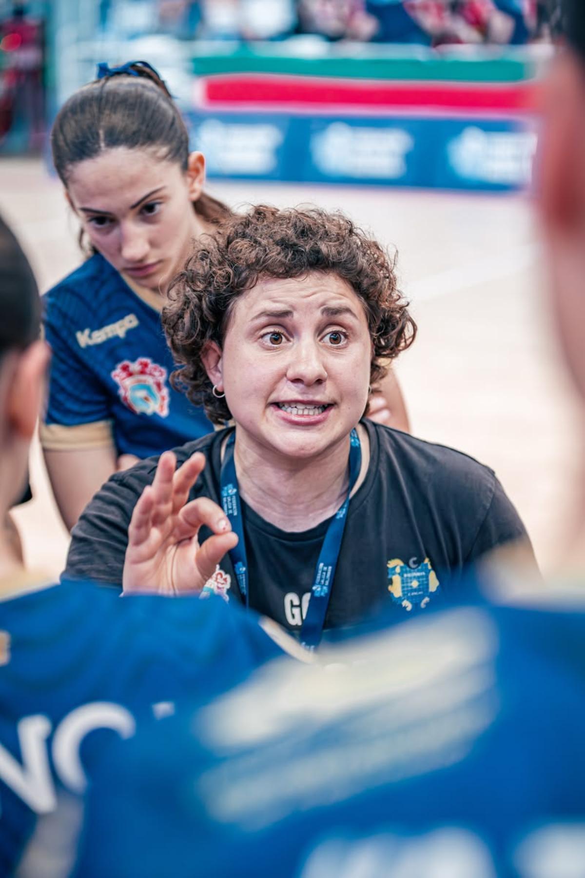 Giuliana Curcio, nueva integrante del cuerpo técnico de Quique Domínguez.
